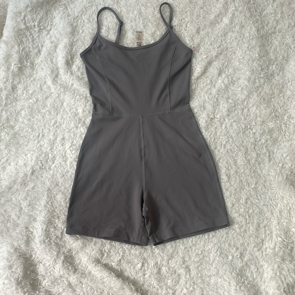 Garage Charcoal Sleeveless Romper - Picture 10 of 13